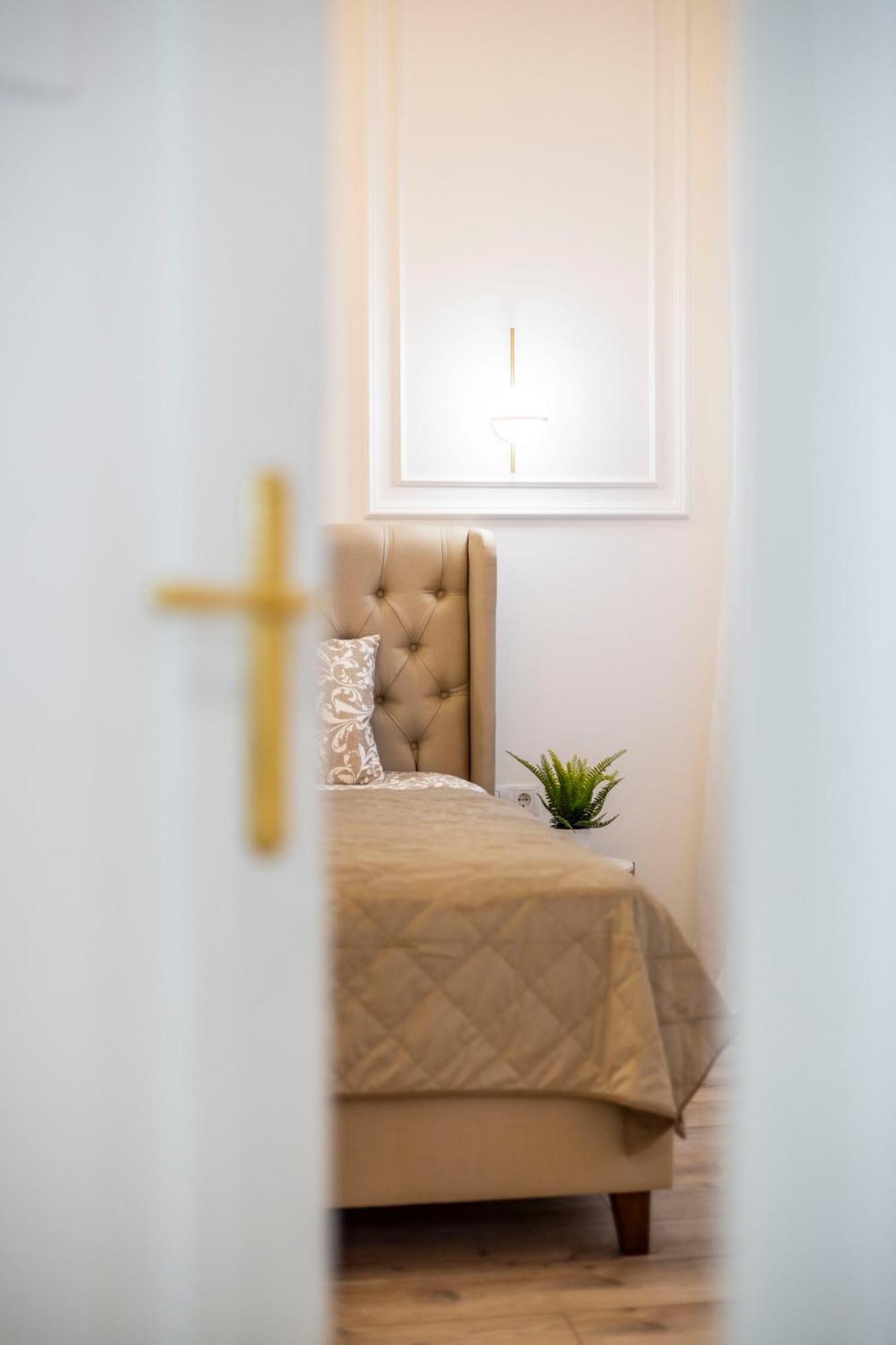 Luxurious Central 4Bedrm 3Bathrm Residence W/ Balcony Budapeszt Zewnętrze zdjęcie