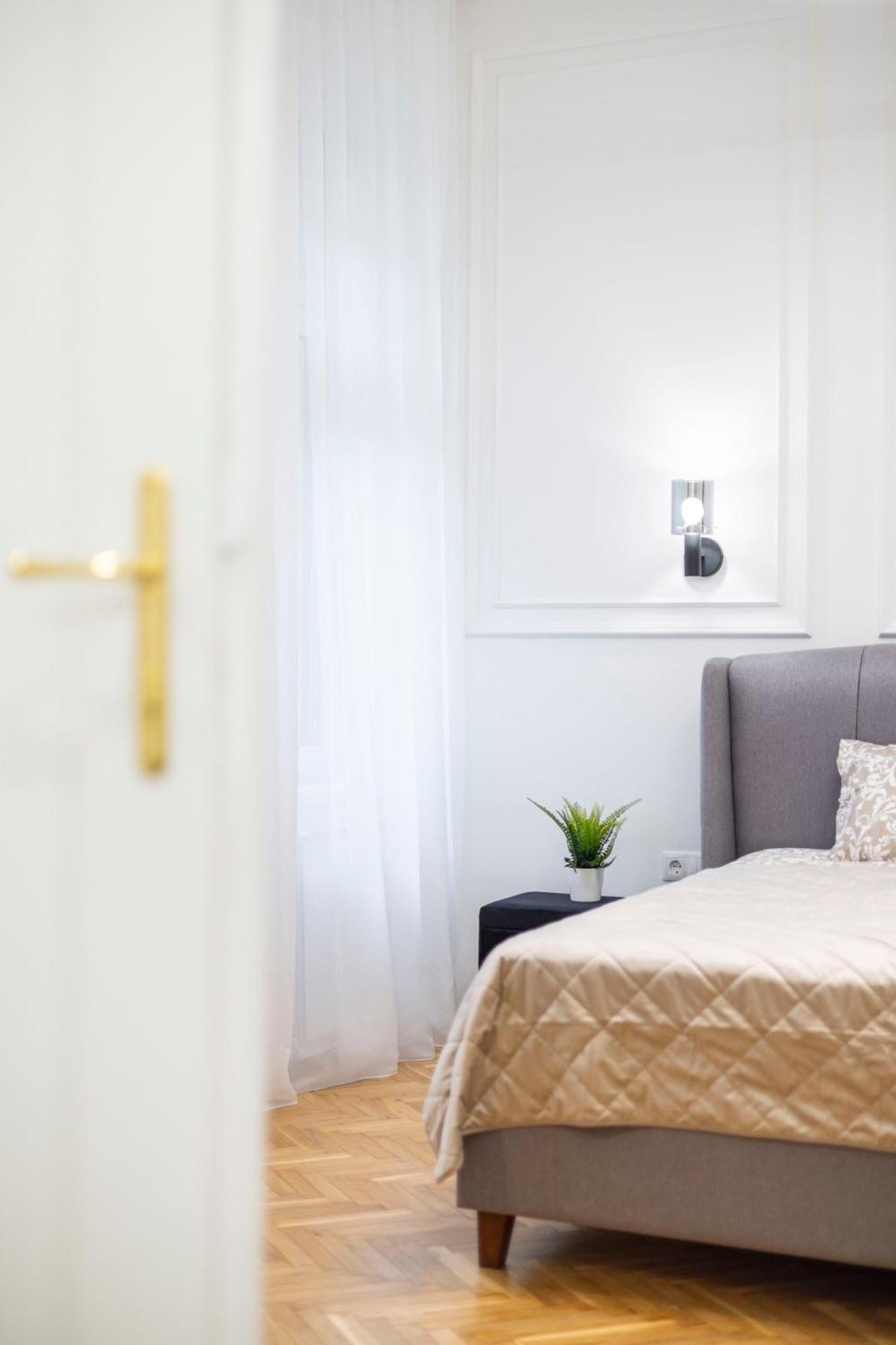 Luxurious Central 4Bedrm 3Bathrm Residence W/ Balcony Budapeszt Zewnętrze zdjęcie