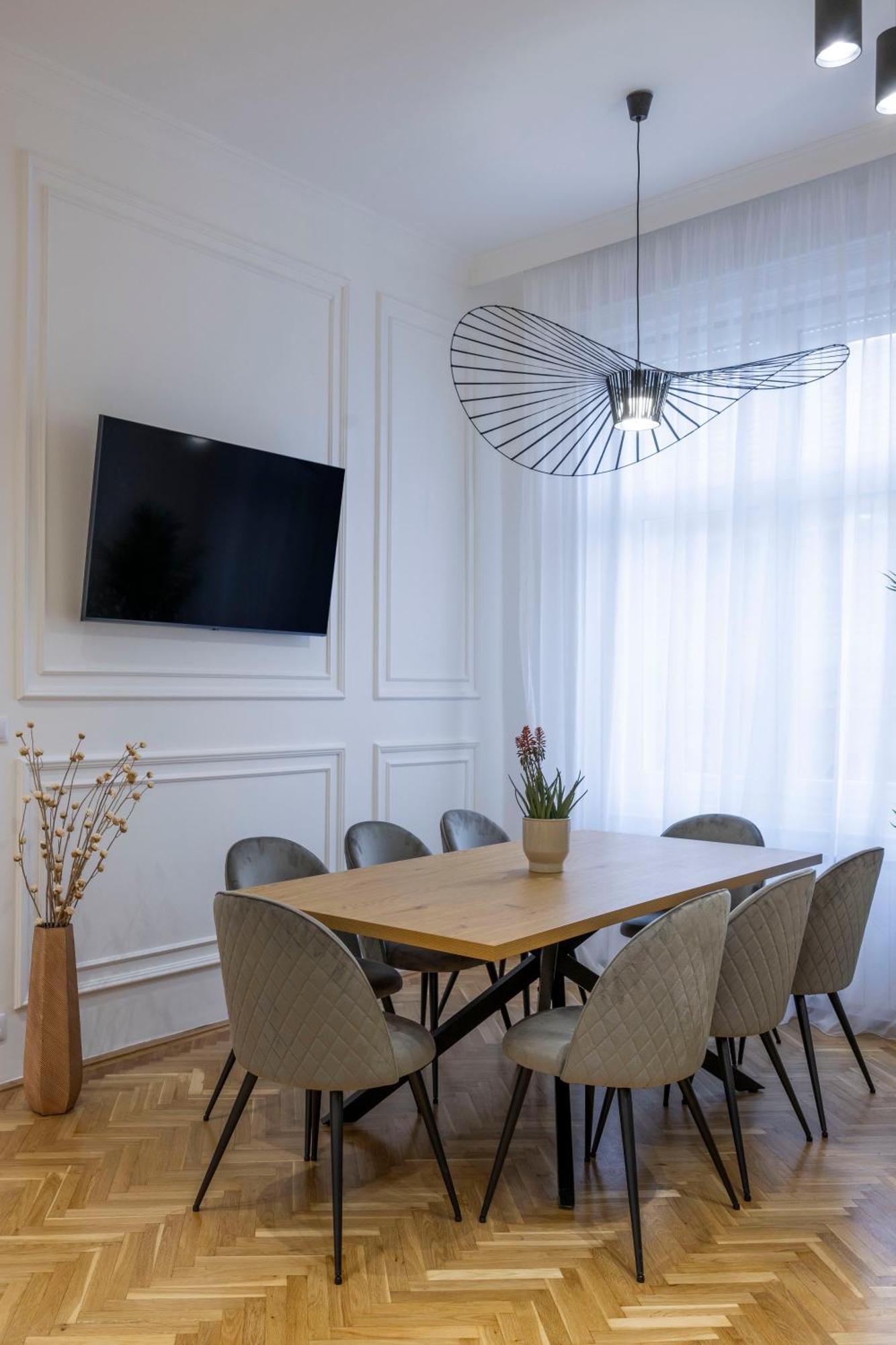 Luxurious Central 4Bedrm 3Bathrm Residence W/ Balcony Budapeszt Zewnętrze zdjęcie